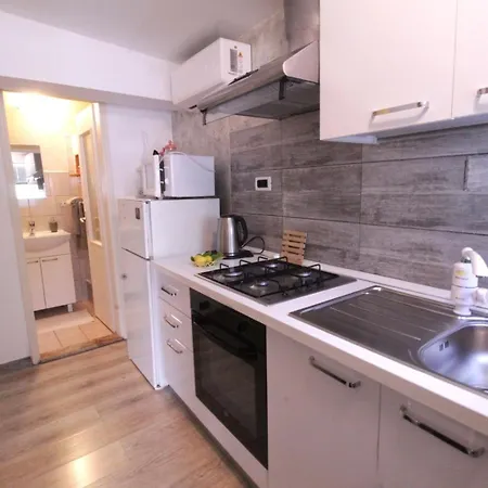 With Parking Space Basanija, Umag - 27241 Appartement Savudrija